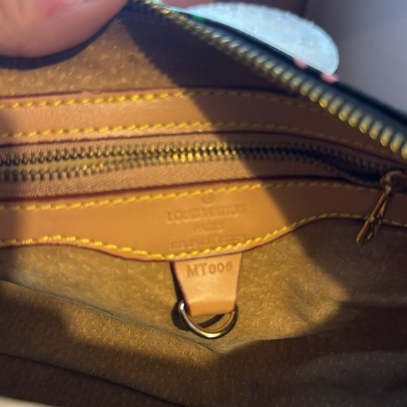 Pretty colorful bag - Picture 4 of 5